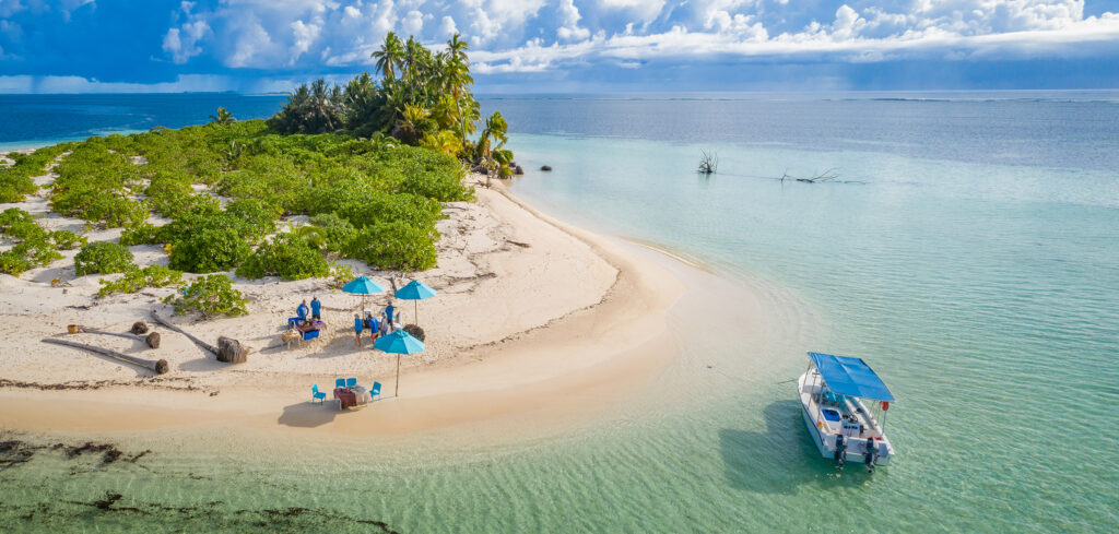 Alphonse Island, Seychelles. Fishing and beach holiday combinations 