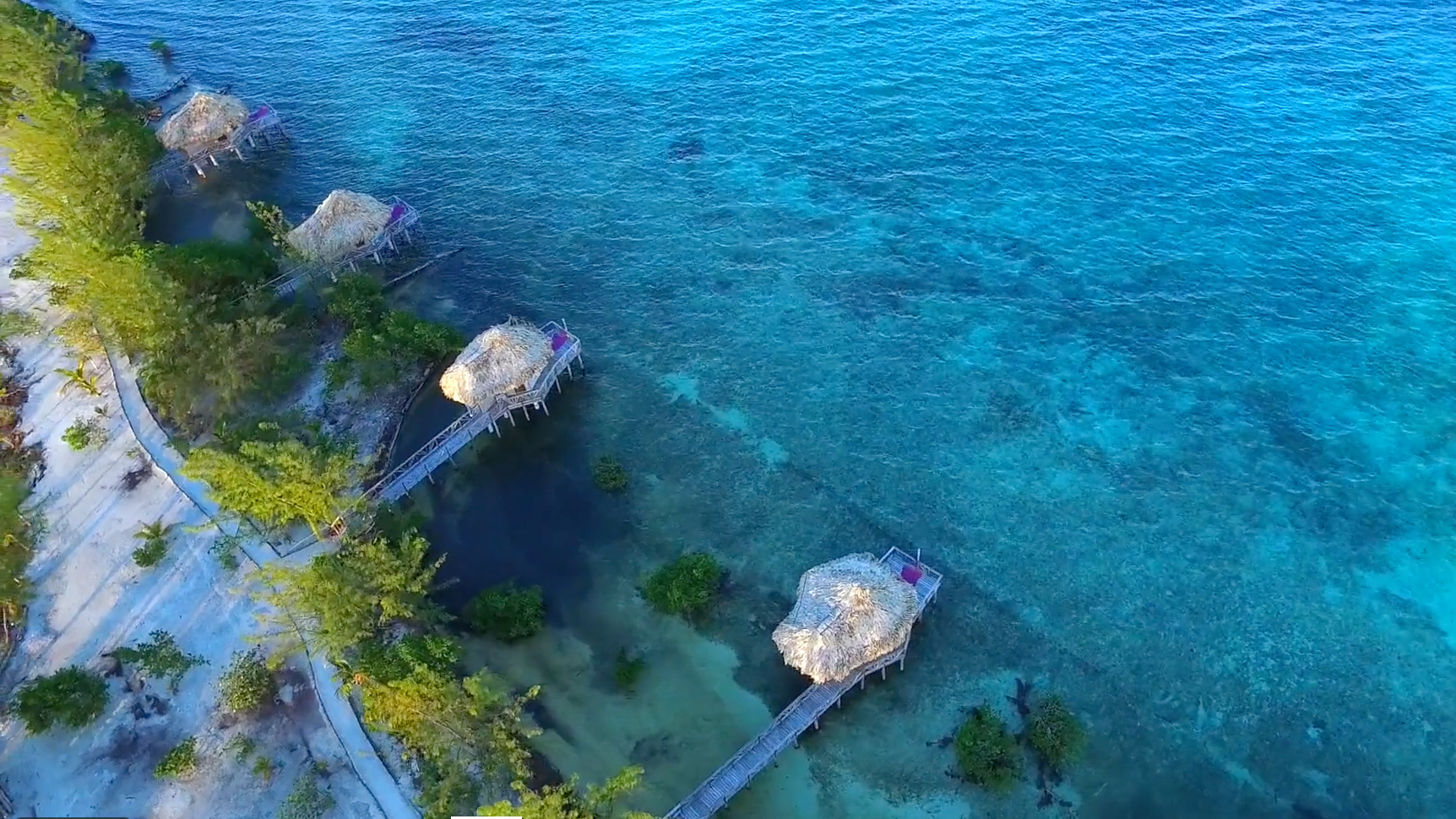 Thatch Caye is a great option for couples or families looking for a resort style stay and the ability to split a little time fishing amongst other on-the-water activities.