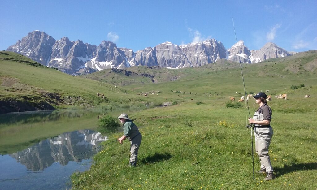 Spanish Pyrenees; A year round fly fishing adventure 